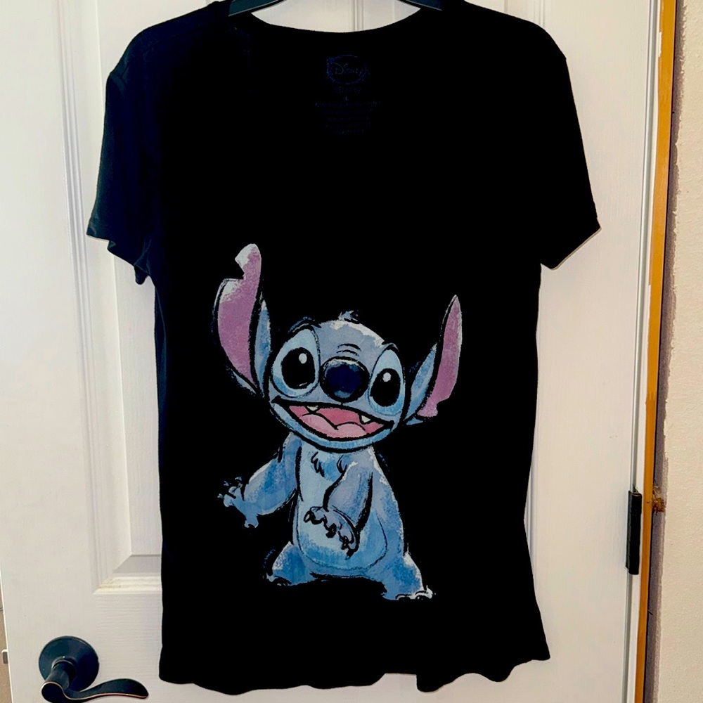 Women’s Disney Stitch Soft Black t-shirt